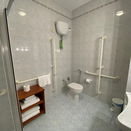 Bed & Breakfast Casa Per Ferie Suore Salesiane Dei Sacri Cuori *