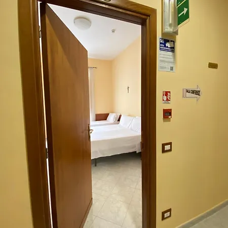 Bed & Breakfast Casa Per Ferie Suore Salesiane Dei Sacri Cuori *