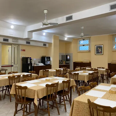Bed & Breakfast Casa Per Ferie Suore Salesiane Dei Sacri Cuori Rome